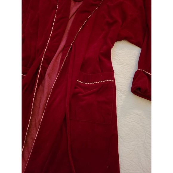 Vintage Pierre Cardin red velvet Robe - Picture 4 of 7
